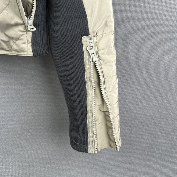 Adidas Stella McCartney women motorcycle jacket. Size small. Like new - Picture 4 of 10